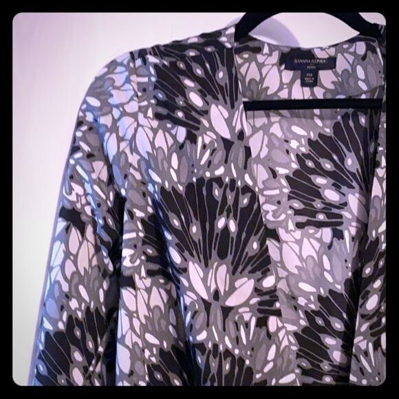 Banana Republic light jacket  - Picture 1 of 8